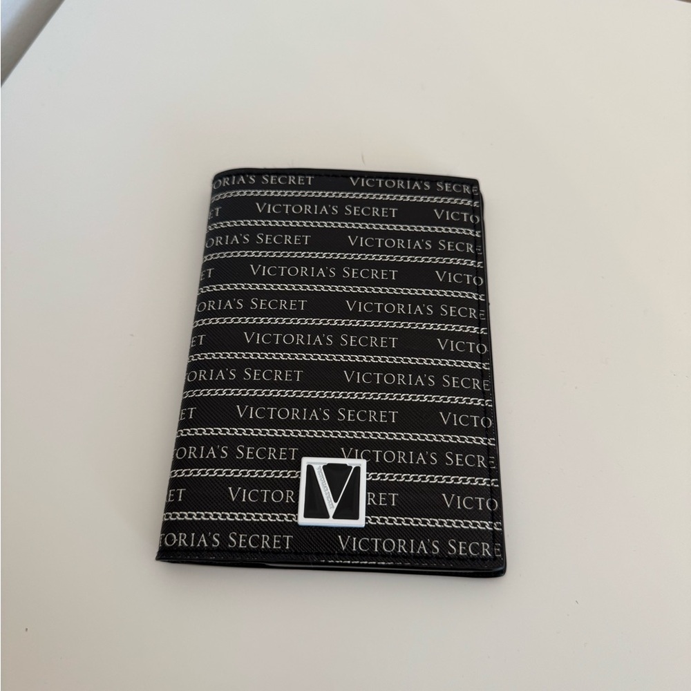 VICTORIA’S SECRET PASSPORT HOLDER